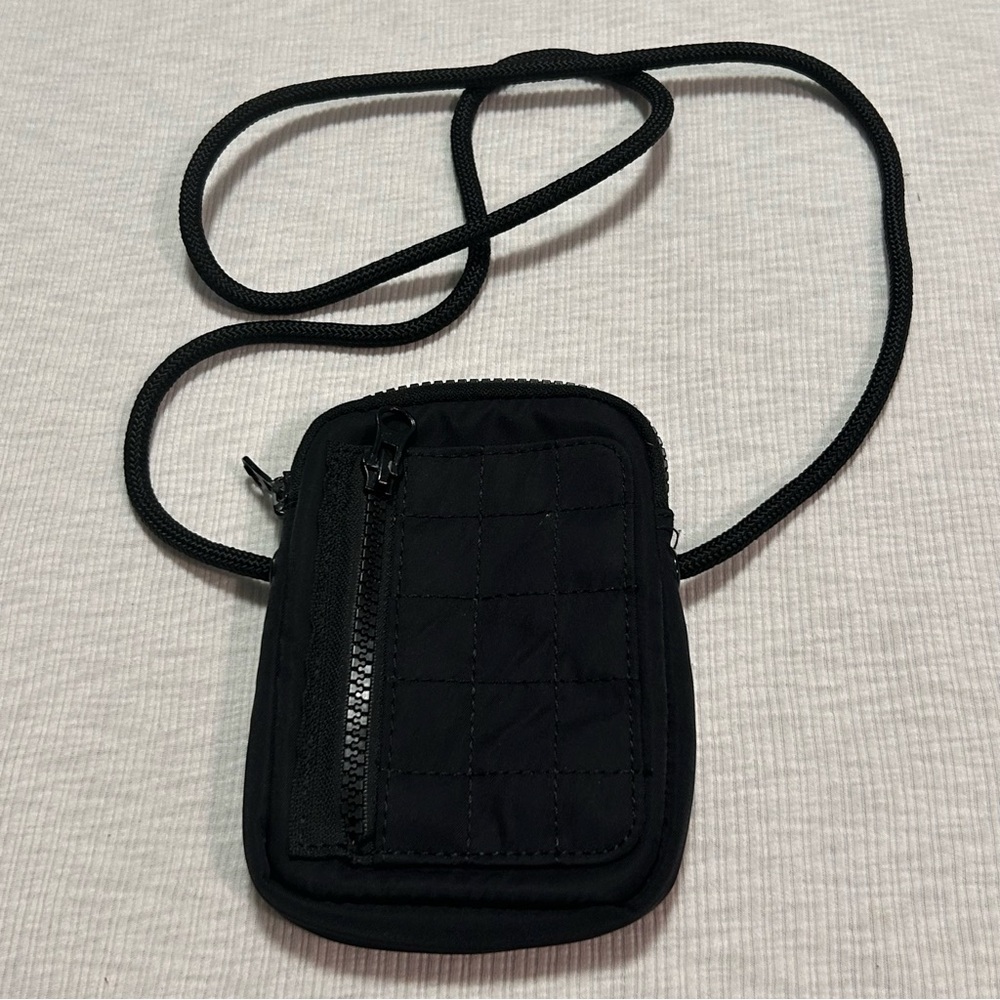 Urban Outfitters UO Ripstop Utility Sling Bag Black Crossbody